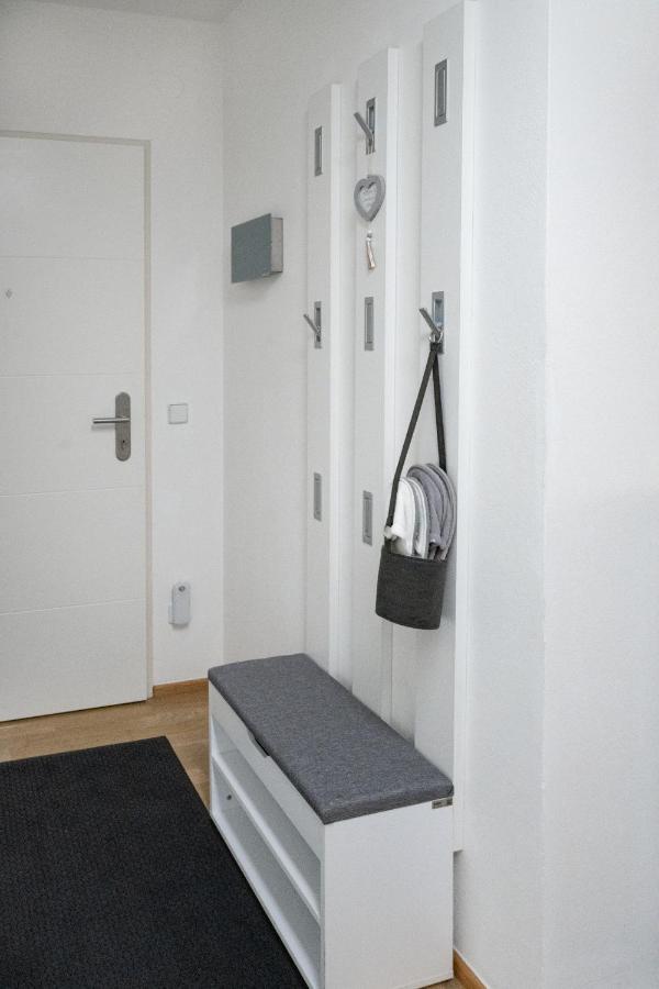 Zwischen See & Zentrum / Messe. Arbeitsplatz, Tg Klagenfurt am Woerthersee Buitenkant foto