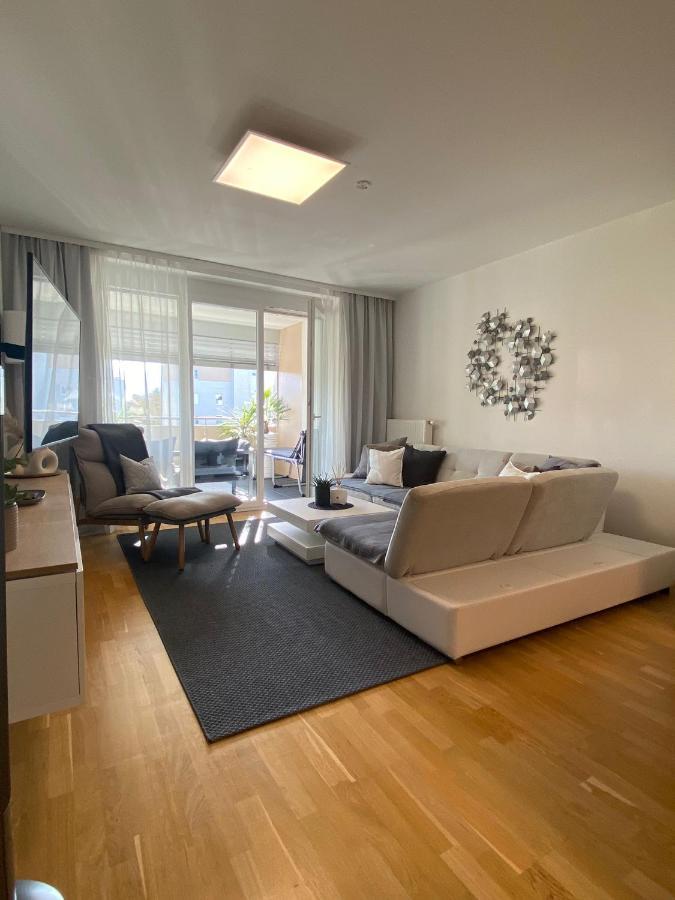 Zwischen See & Zentrum / Messe. Arbeitsplatz, Tg Klagenfurt am Woerthersee Buitenkant foto